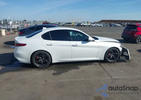 2018 Alfa Romeo Giulia Ti Sport Rwd z USA, uszkodzony, nr VIN ZARFAECN9J7583744